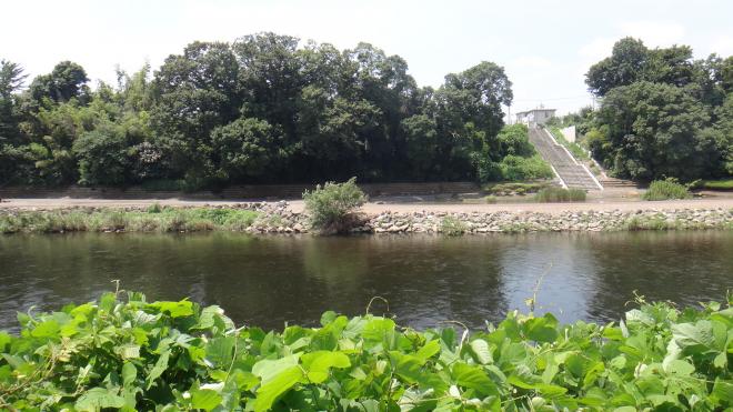 『勤行川　階段』の画像